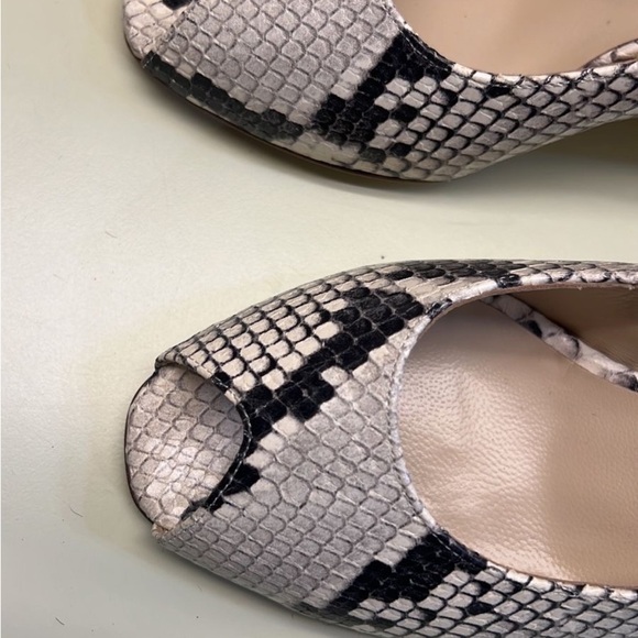 Made in Italy Giovanna Grazzini Black and Cream Snakeskin Heels with Pointed Toe - Picture 8 of 10